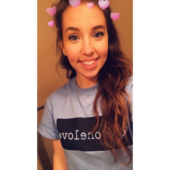 Meet your Posher, Jennie - Picture 8 of 10